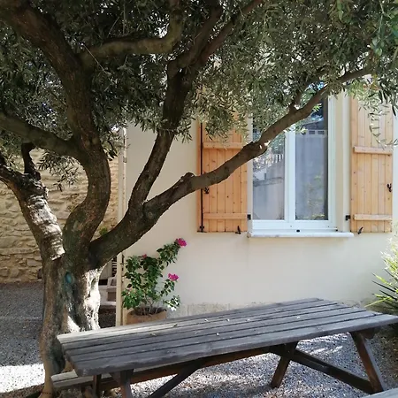 Les Sous L' Olivier En Camargue Holiday home *