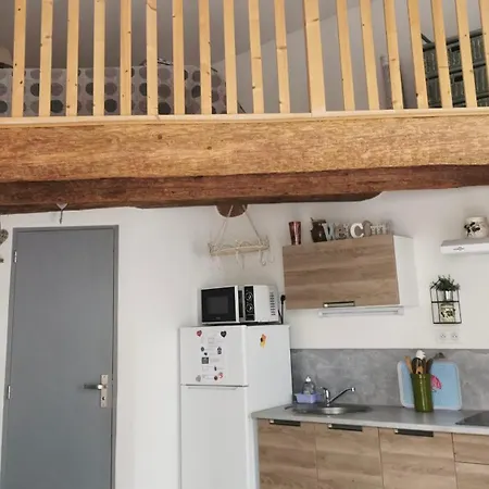 Les Sous L' Olivier En Camargue 度假居 沃韦尔