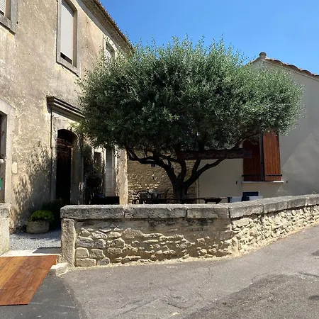 Les Sous L' Olivier En Camargue * Vauvert